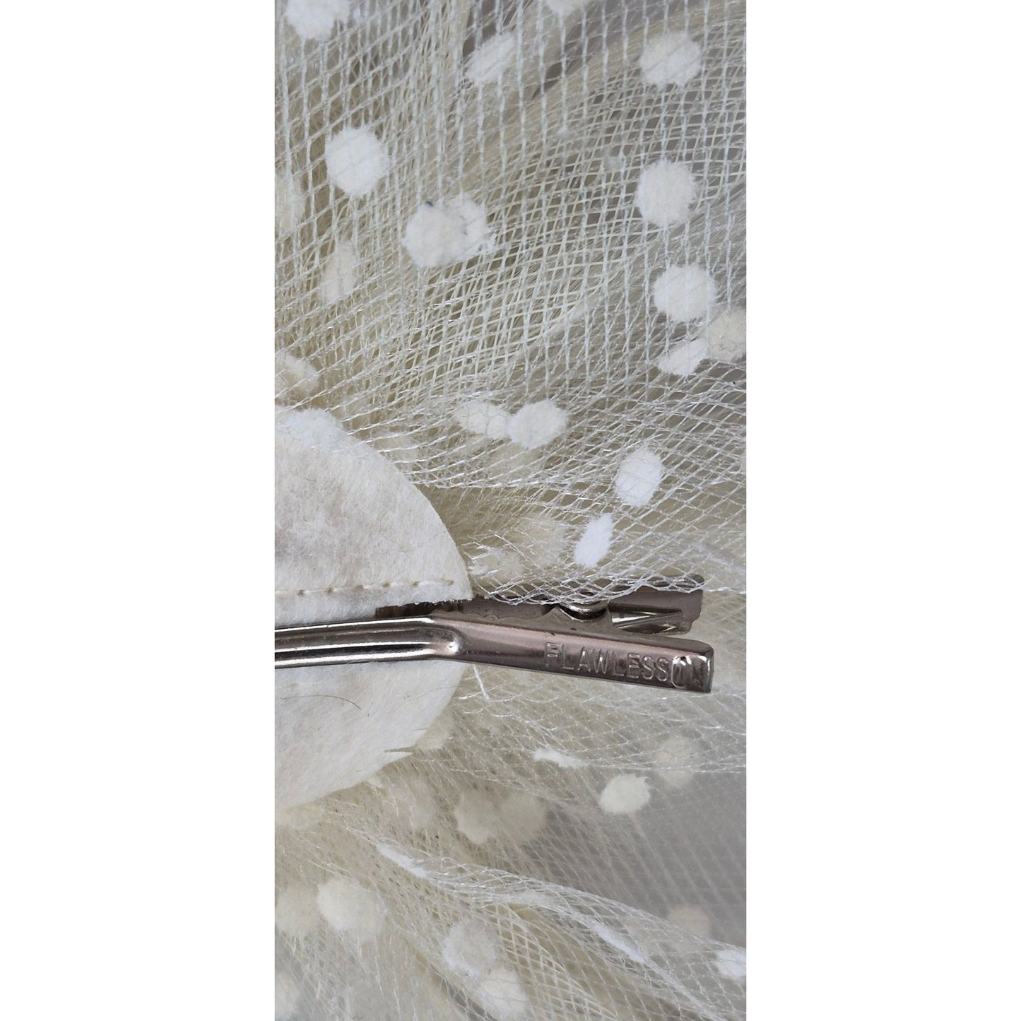 Elegant Cream Fascinator Headpiece