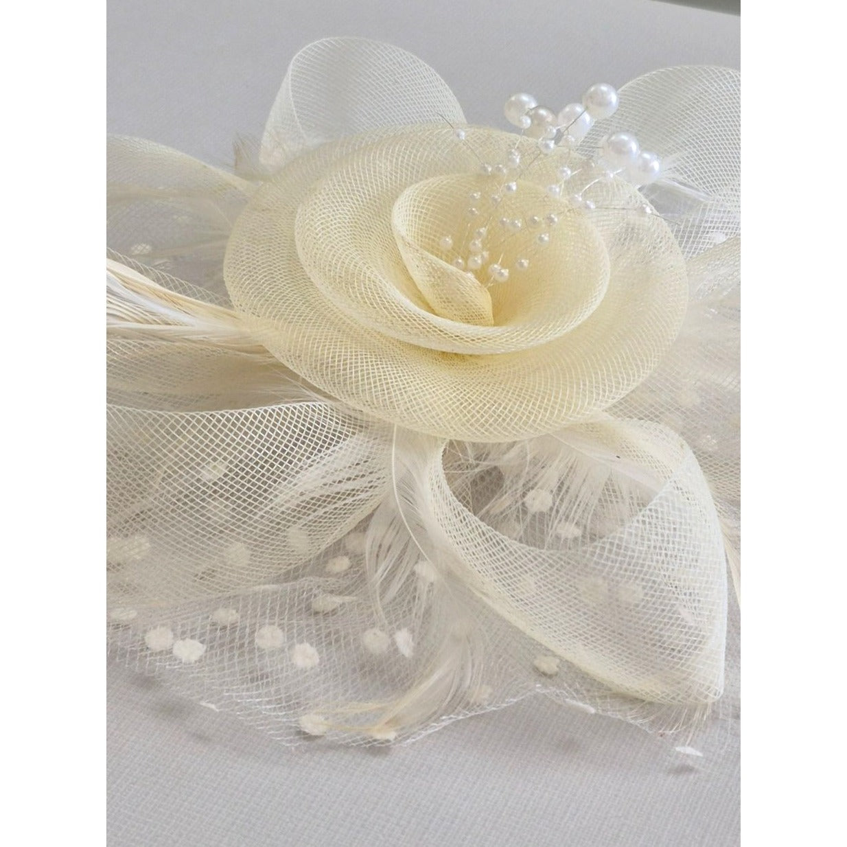 Elegant Cream Fascinator Headpiece