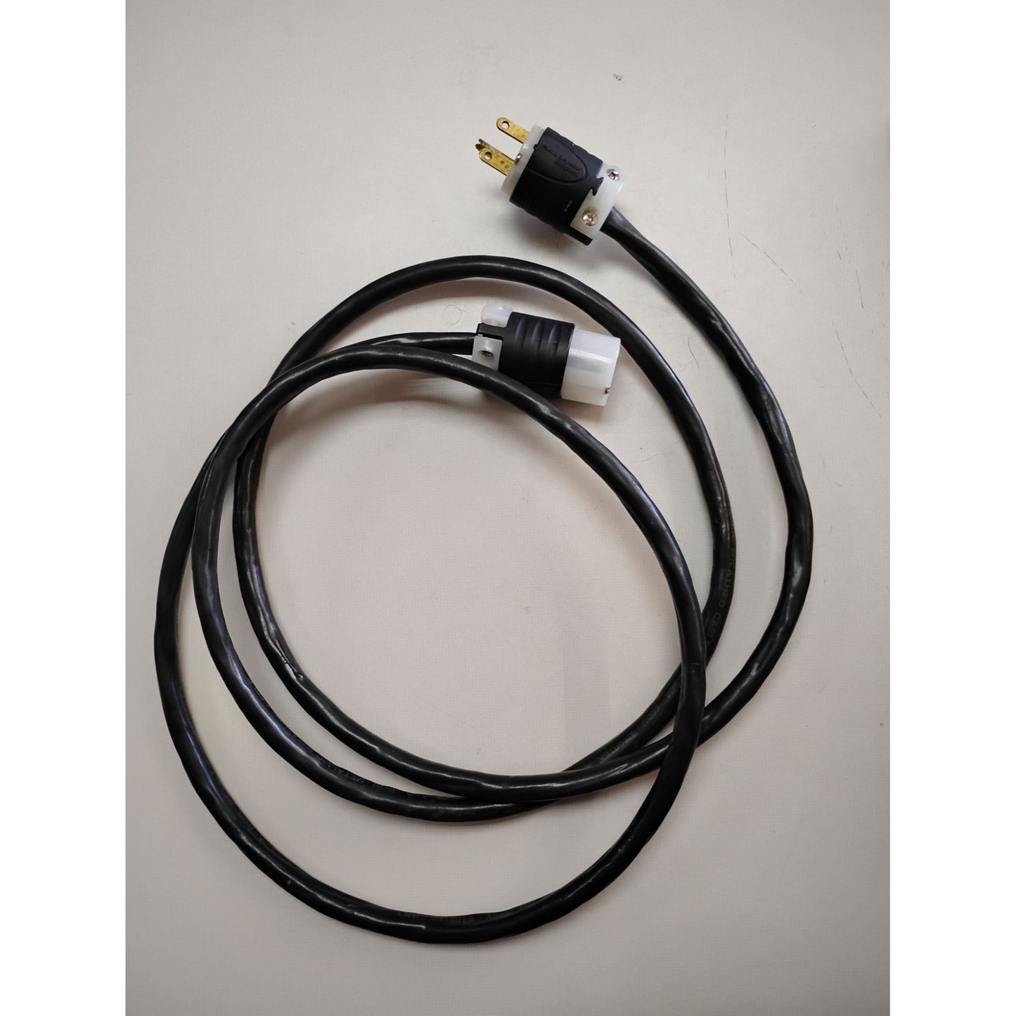 Heavy-Duty 3-Prong Extension Cord With Male & Female End