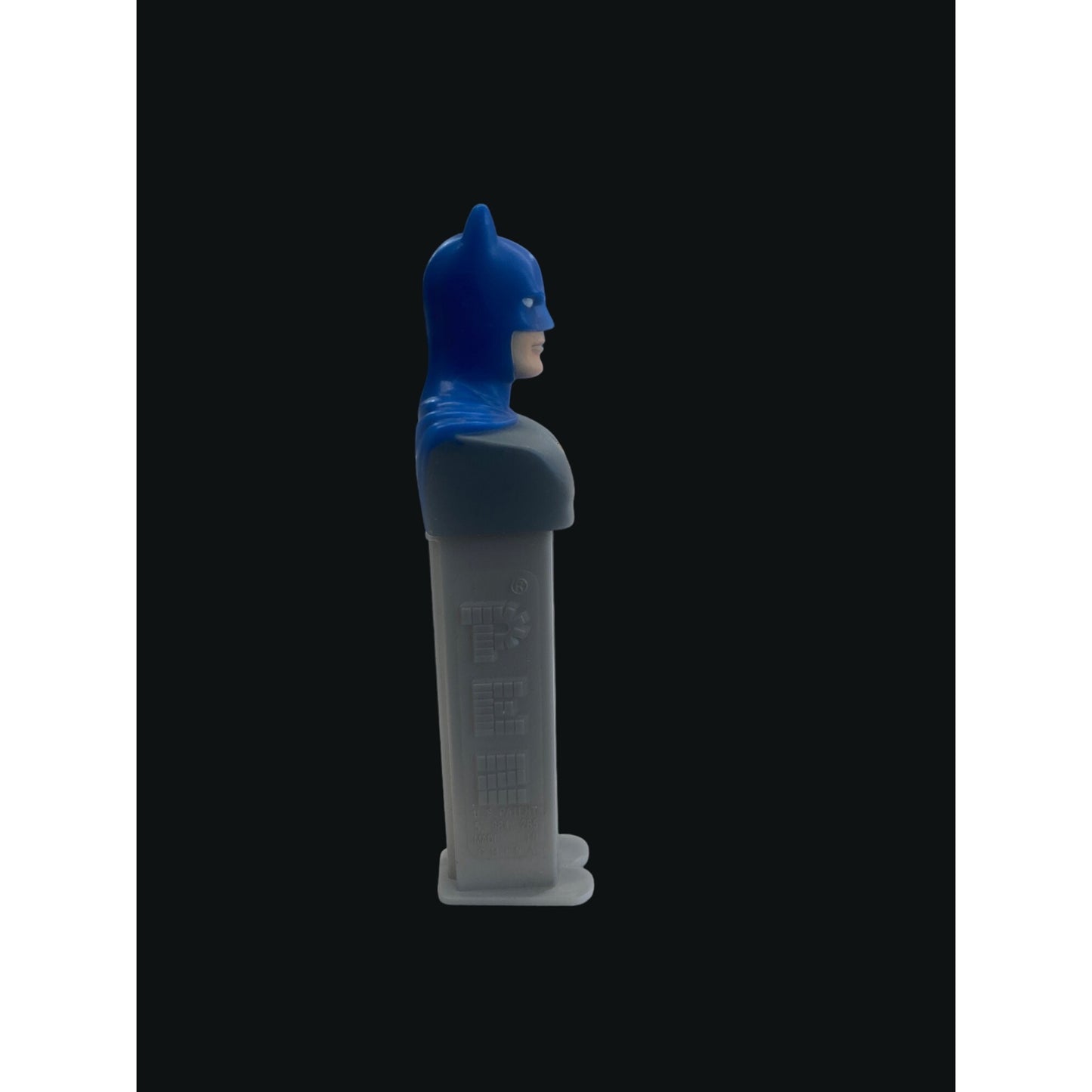 Batman PEZ Candy Dispenser Collectible