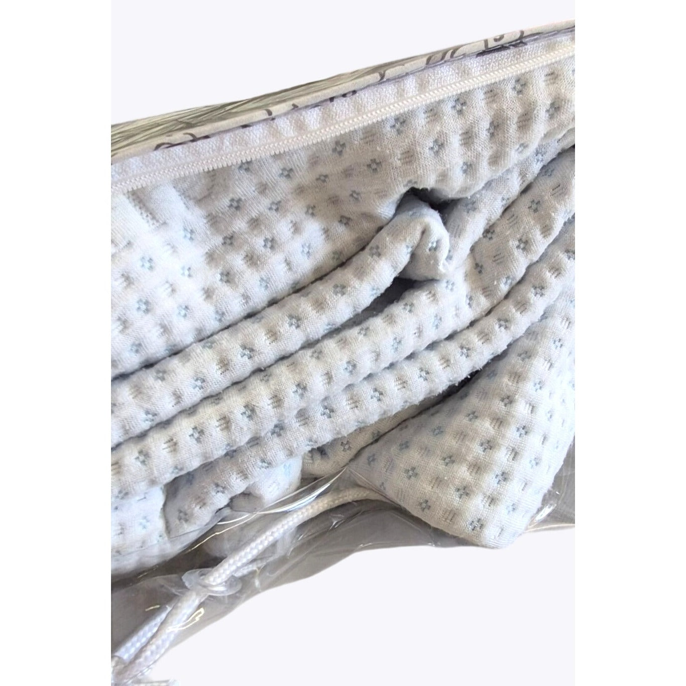 Subrtex 3 Inch Mattress Topper Cover  QUEEN