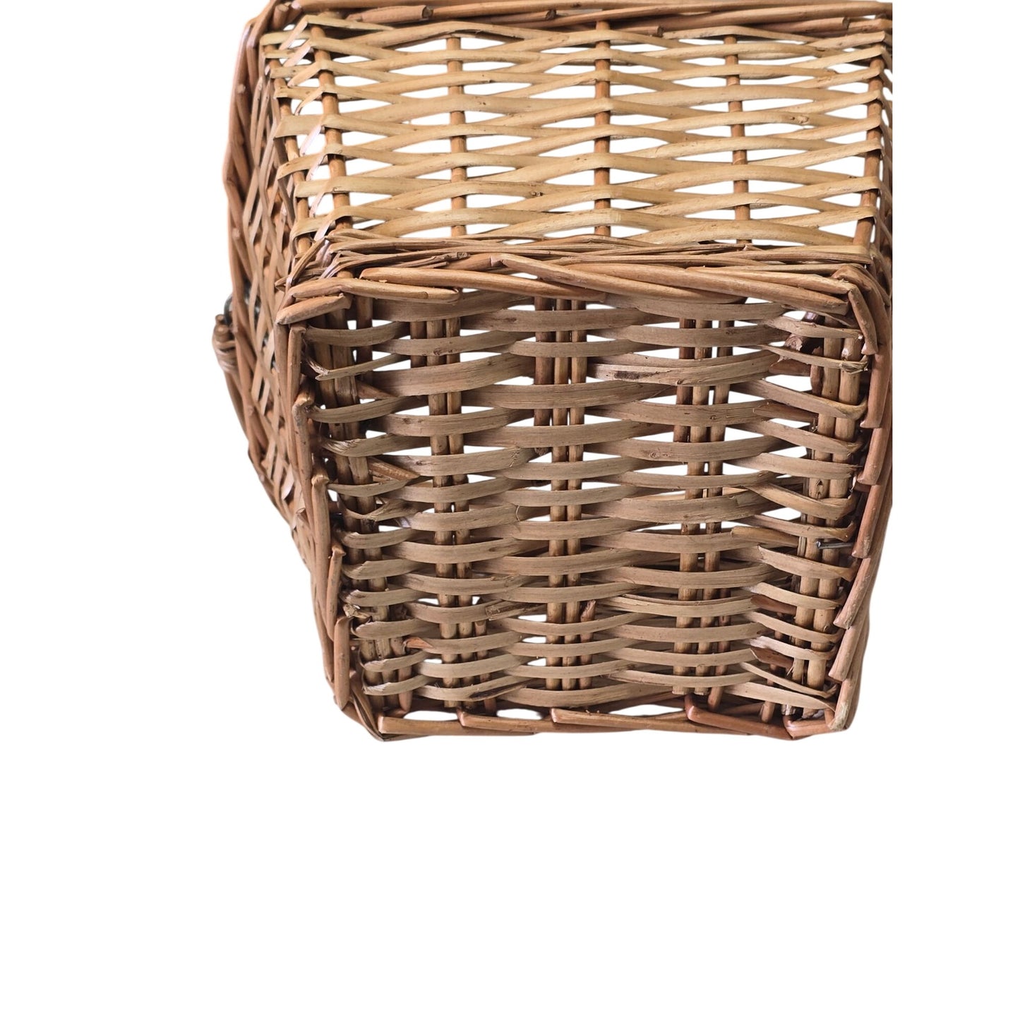 Handwoven Square Basket Metal Link Handle