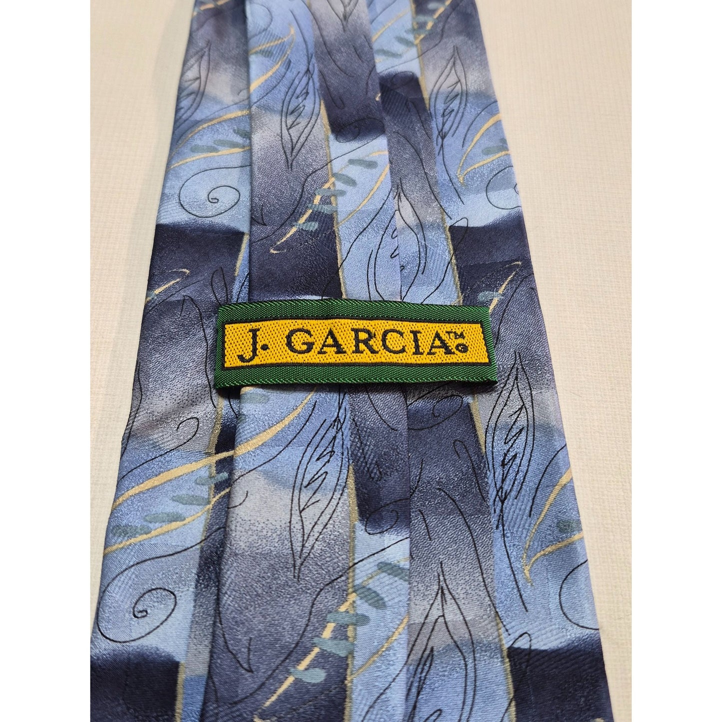 J. Garcia Silk Tie Collection Seventeen Mens Blue Leaf Pattern Necktie 65"