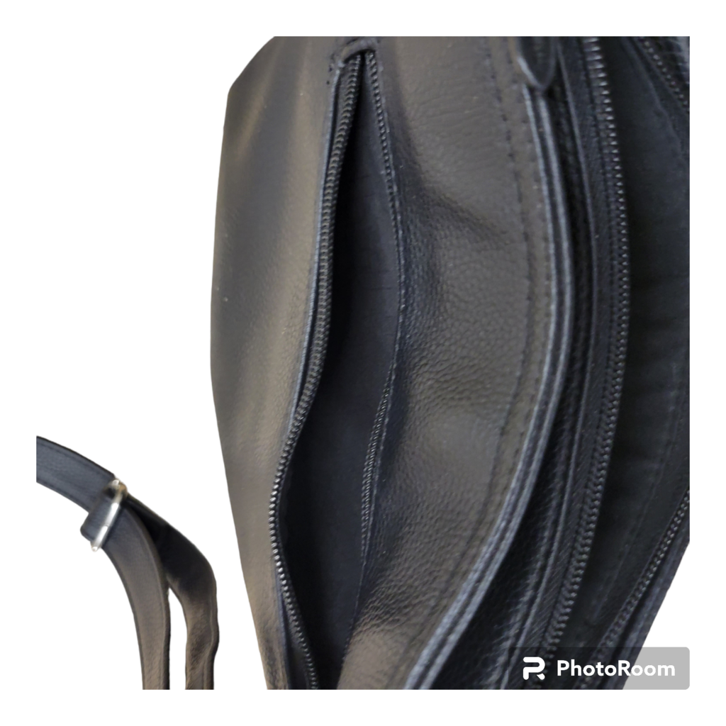 ROSETTI BLACK FAUX LEATHER CROSSBODY PURSE BAG