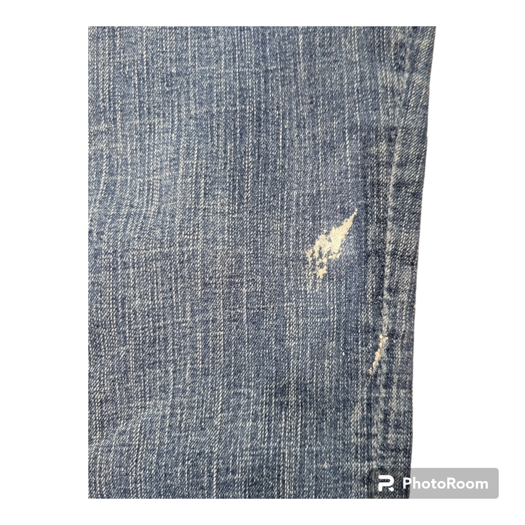 MAURICES jeans women size 13/14 Low Rise Distressed Stretch