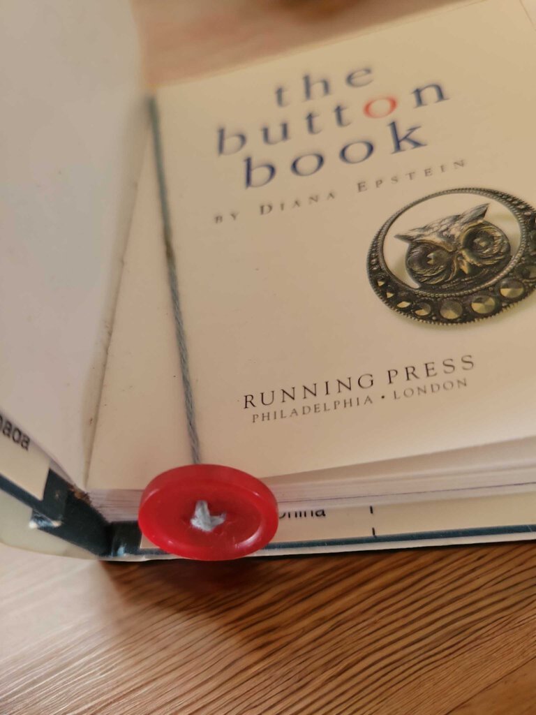 THE Button Book Mini Hardcover 1996