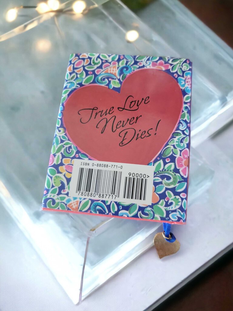 TRUE LOVE petite book Mini Hardcover Gold Heart Bookmark