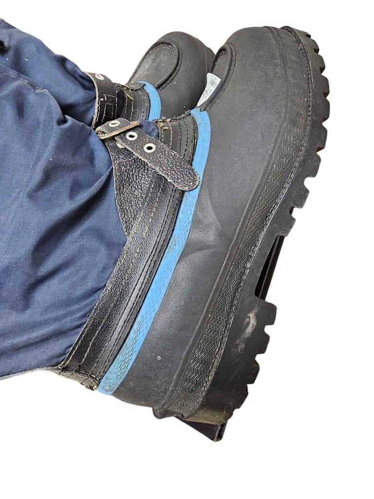 Vintage Montgomery Ward Blue White Snow Boot Steel Shank Size 9