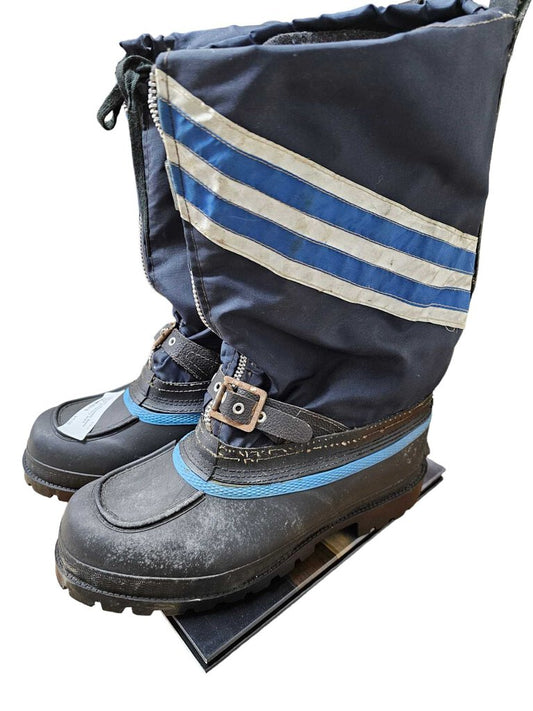 Vintage Montgomery Ward Blue White Snow Boot Steel Shank Size 9